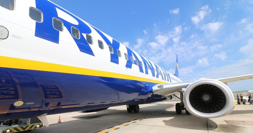 Ryanair відповіла на скандал з Маском акцією 