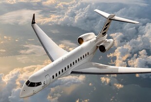 Трамп відкликає сертифікацію канадських літаків і погрожує митами в 50%